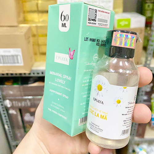 Xịt-Khoáng-Dung-Dịch-Vệ-Sinh-Phụ-Nữn-Màu-Xanh-Minaral-Spray-Lovely-peppermint-spray-ONAYA4