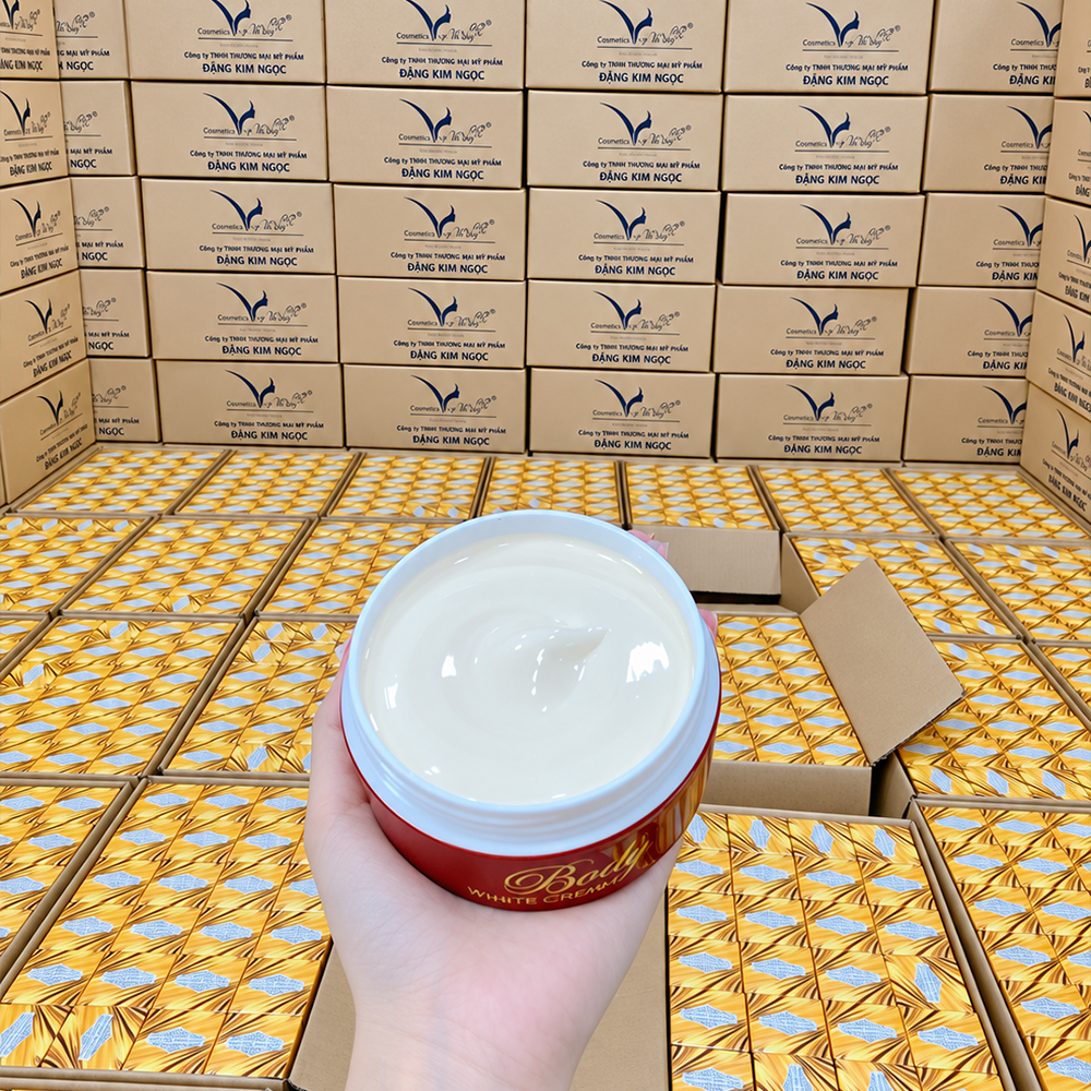 Kem Dưỡng Body Truyền Trắng VIP White Thượng Lưu Chính Hãng1